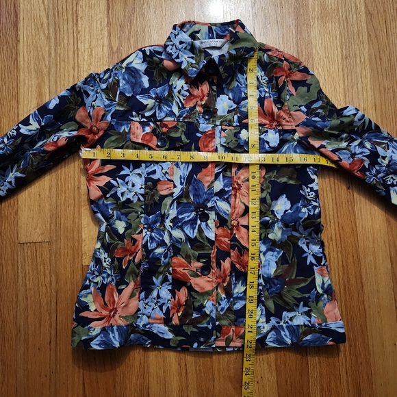Draper's & Damon's Bold Floral Pattern Jean Jacket Style Size S/P - Picture 10 of 10